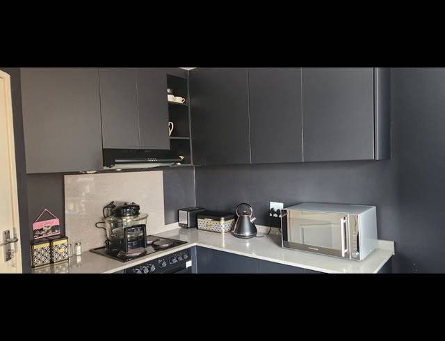 2 BEDROOM SIMPLEX SOLD IN HALFWAY GARDENS